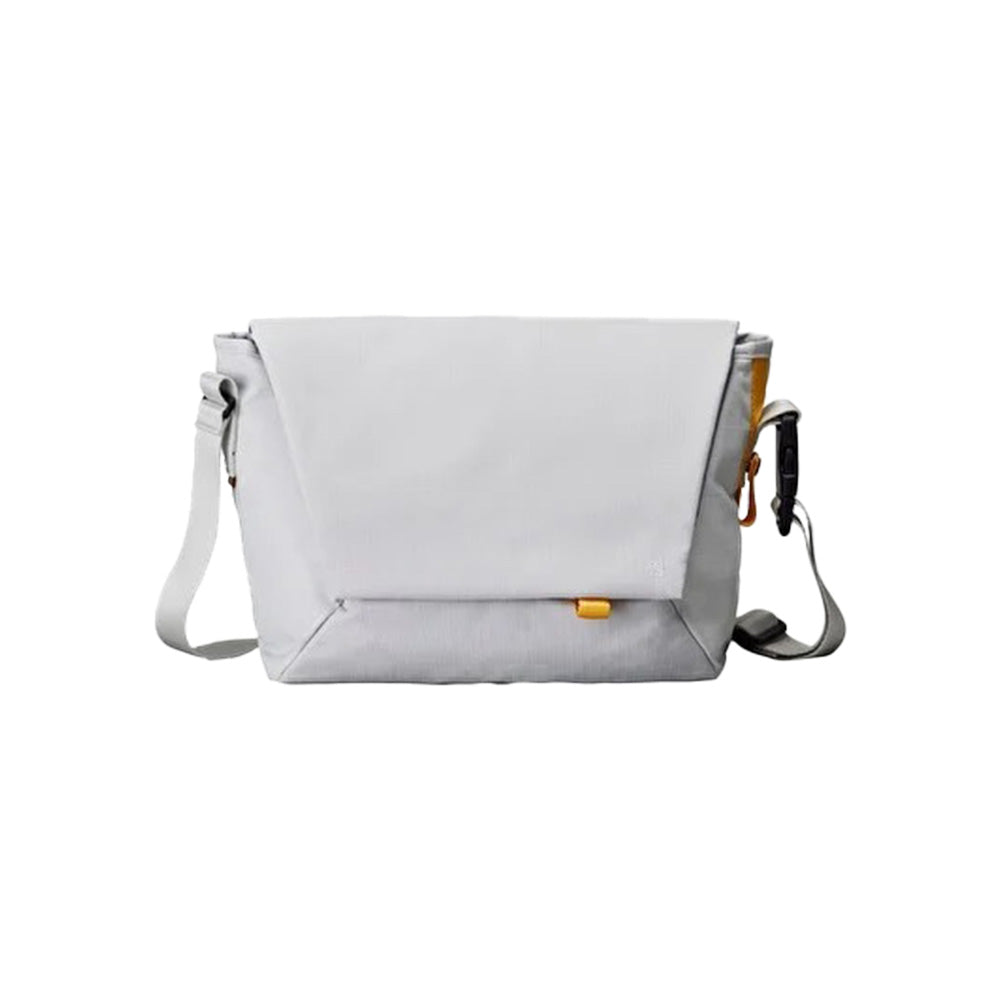 ショルダーバッグ メッセンジャーバッグ L ライトグレー / Hutte 