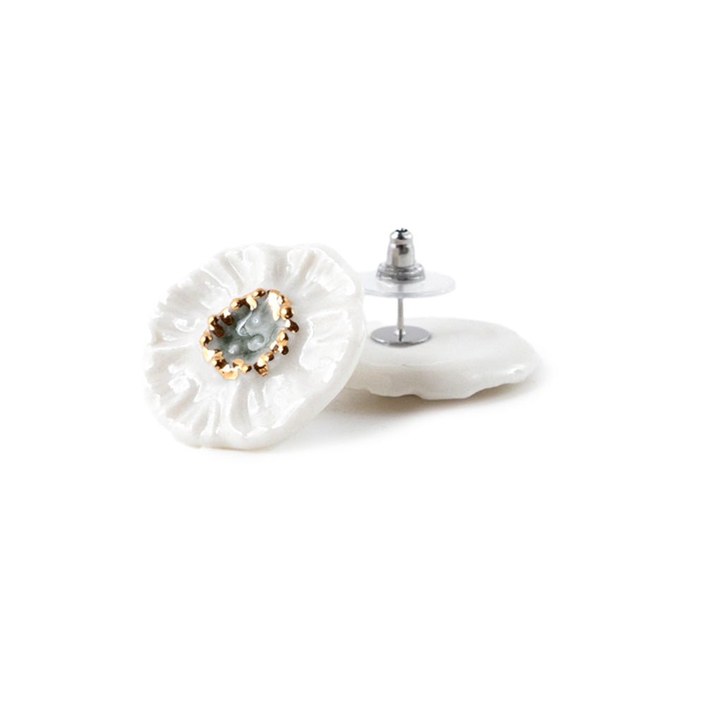 ピアス 白 / 優花 | Pellepenna GOODS SHOP | ペレペンナ グッズ