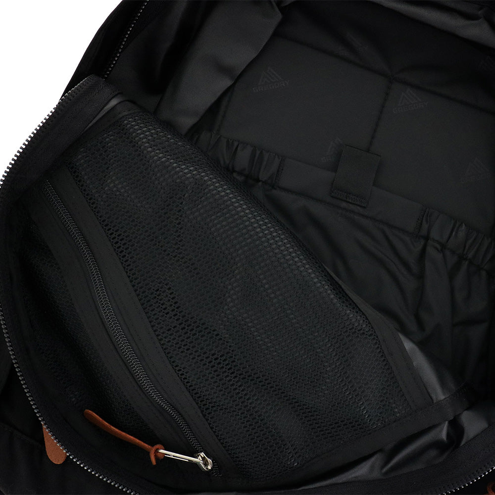 バックパック DAY PACK JP デイパック ブラック / CLASSIC
