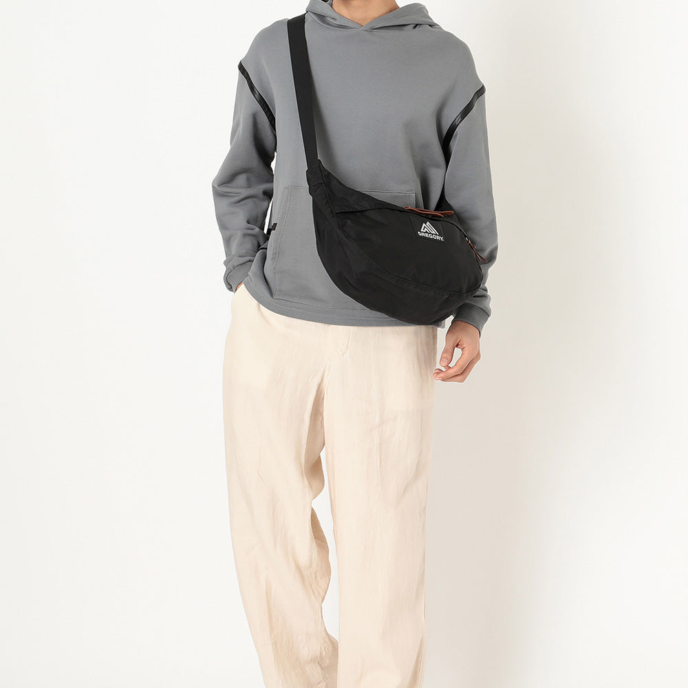 ショルダーバッグ SATCHEL M V3 ( サッチェル ) ブラック / CLASSIC