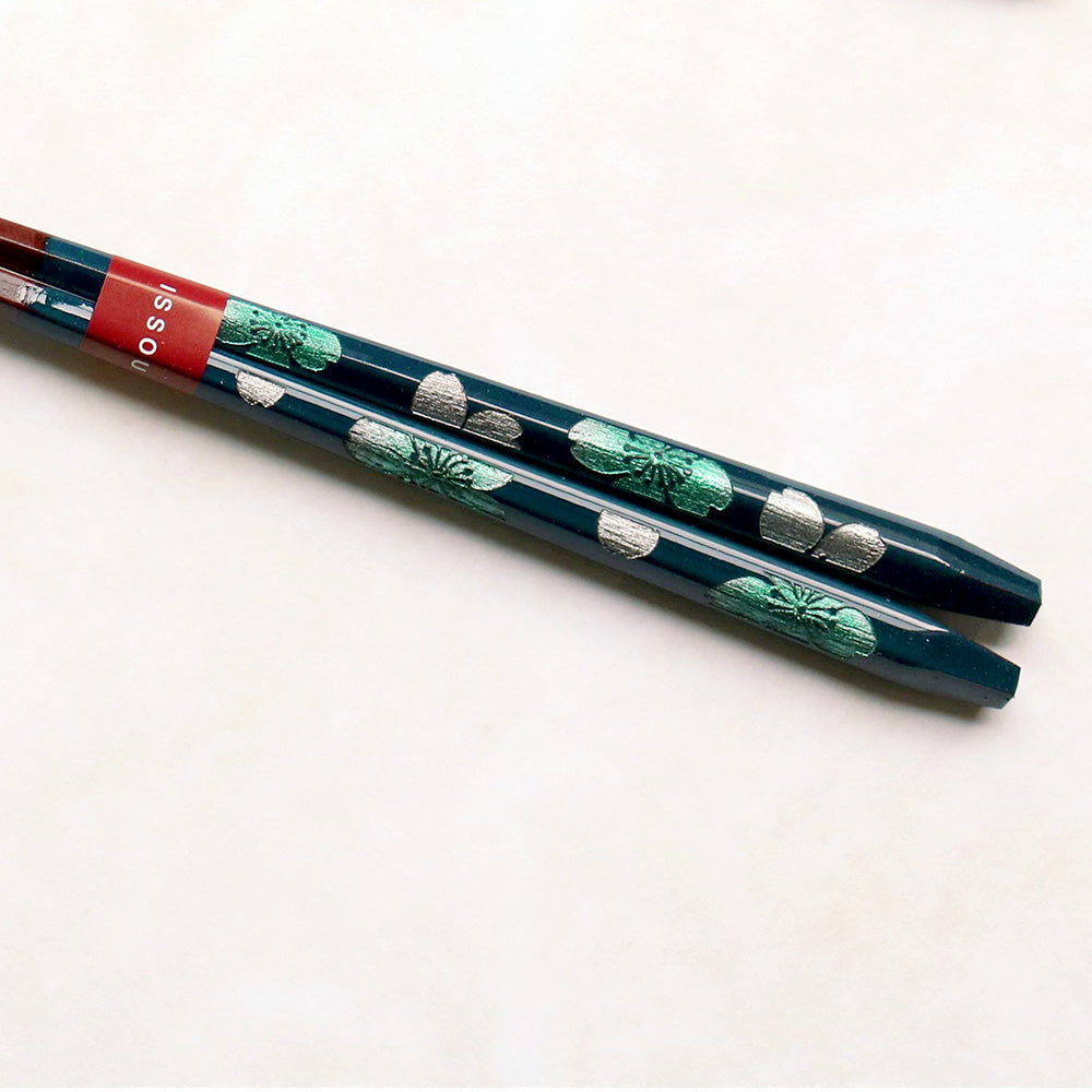 箸 二膳 + 箸置き 桜彩 39394 / 桐箱