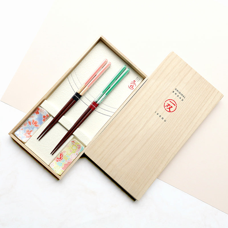 箸 二膳 + 箸置き ほのか 39353 / 桐箱