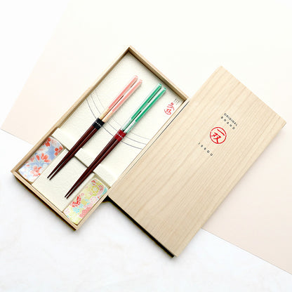 箸 二膳 + 箸置き ほのか 39353 / 桐箱