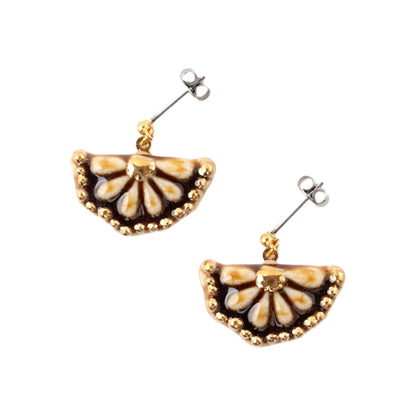 ピアス 茶 / 花かご