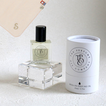 パフュームオイル 10ml + タオルハンカチ パウダーピンク / Premium Gift Set