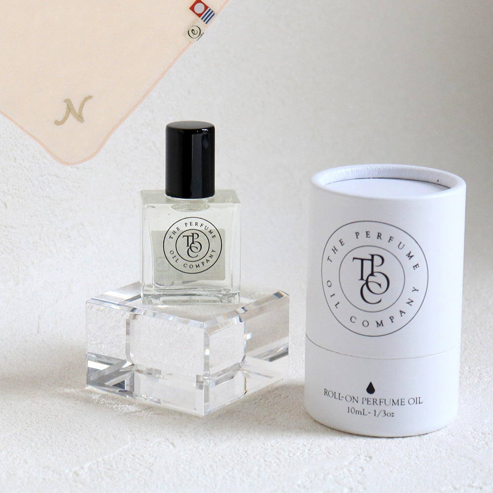 パフュームオイル 10ml + タオルハンカチ パウダーピンク / Premium Gift Set