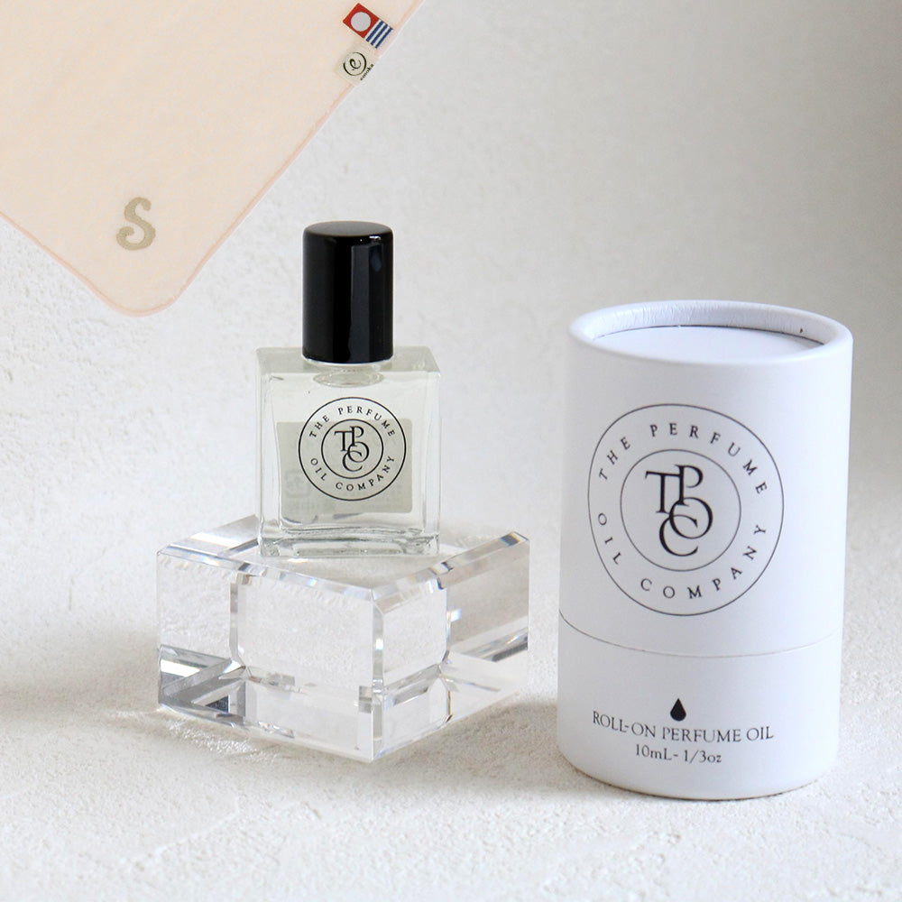 パフュームオイル 10ml + タオルハンカチ パウダーピンク / Premium Gift Set