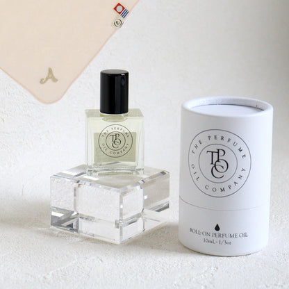 パフュームオイル 10ml + タオルハンカチ パウダーピンク / Premium Gift Set