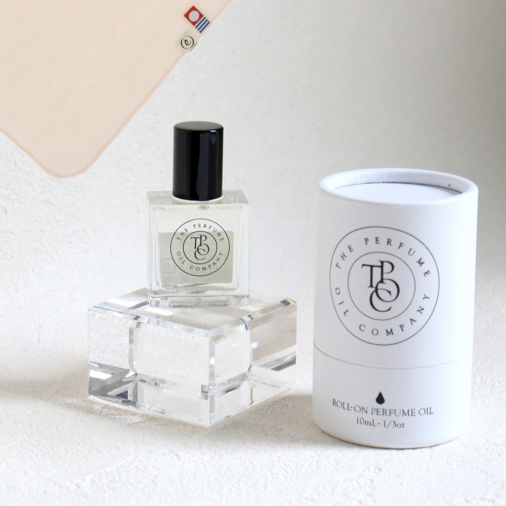 パフュームオイル 10ml + タオルハンカチ パウダーピンク / Premium Gift Set