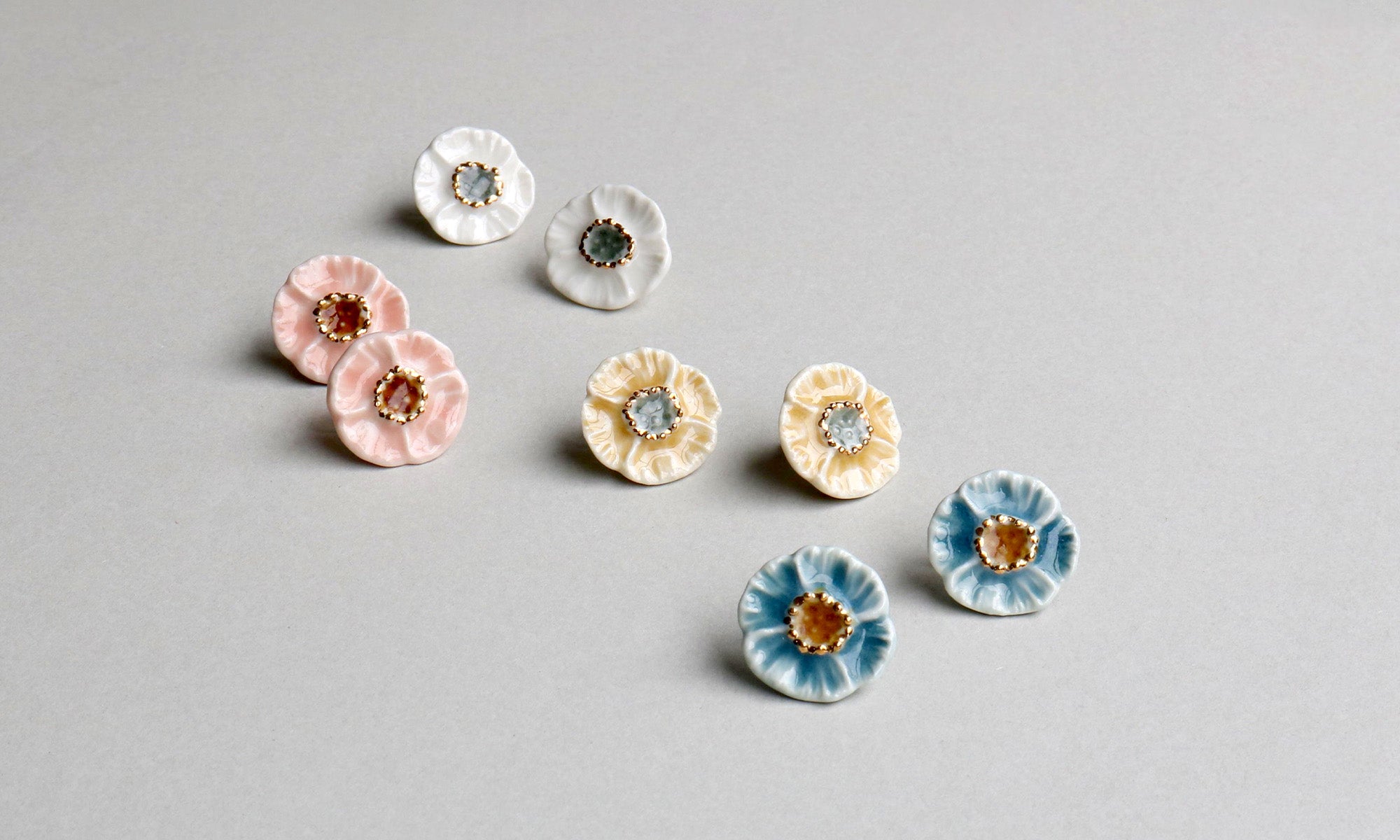シーナ様　ご購入確認ページ　ハンドメイドイヤリング 優花 七窯社 | Pellepenna GOODS SHOP | ペレペンナ グッズショップ
