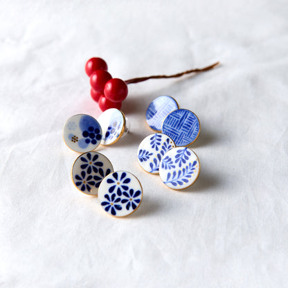 ピアス 織柄 / 手描きの丸いタイル