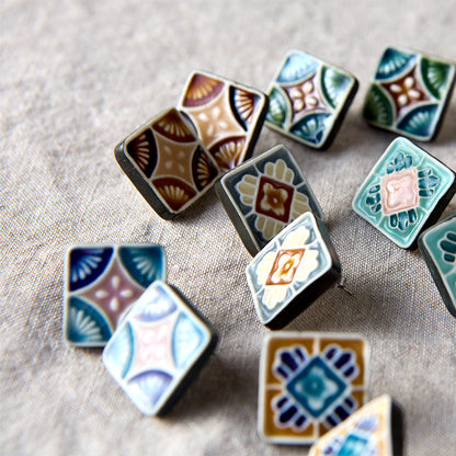 ピアス 手毬 緑 / マジョリカ