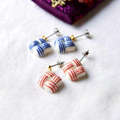 ピアス 藍 / 結び