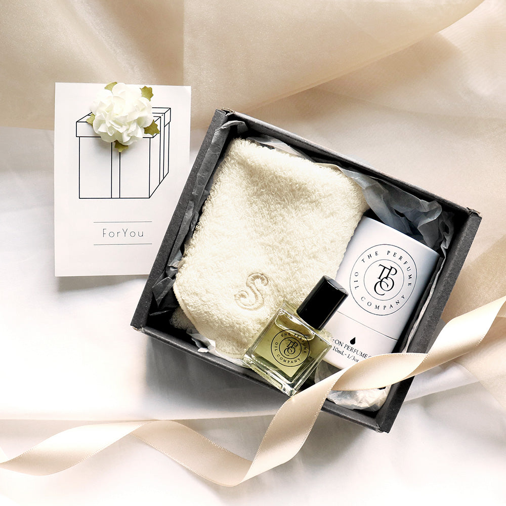 パフュームオイル 10ml + タオルハンカチ ナチュラル / Premium Gift Set