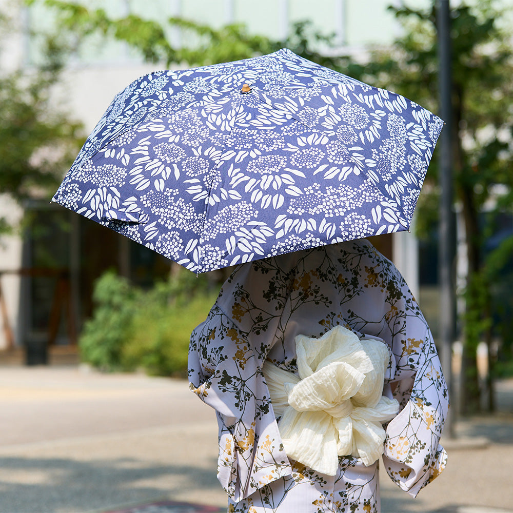 日傘 あじさい 留紺 50cm / 手開き式 折りたたみ傘 晴雨兼用