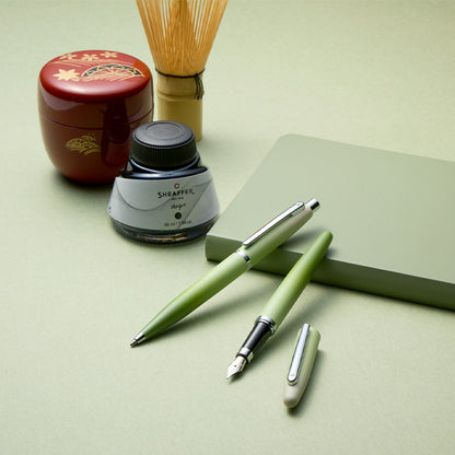 万年筆 Sheaffer® VFM グリーングラデーション E0943143 / MATCHA 抹茶